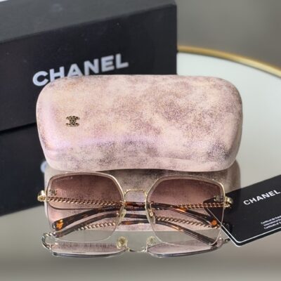 Lunettes Chanel