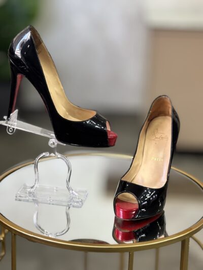 IMG_8807 Escarpins Christian Louboutin T.38,5