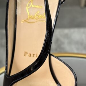 Escarpins Christian Louboutin T. 38