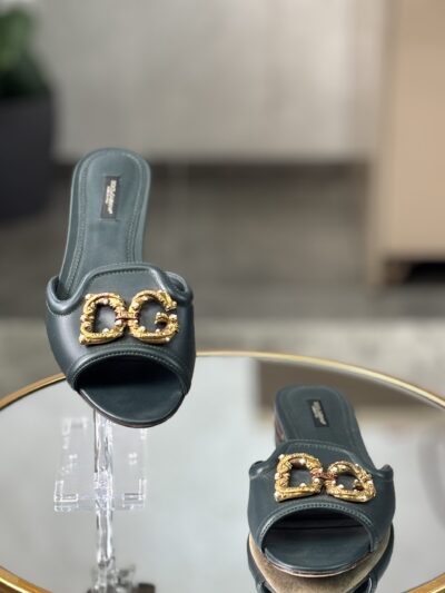 Sandales Dolce & Gabbana T.39