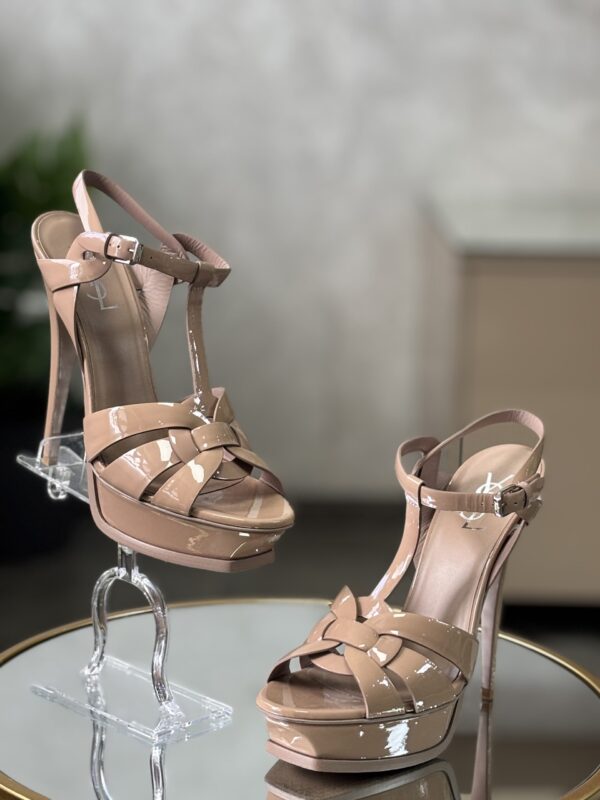 Sandales Saint Laurent Tribute T.40
