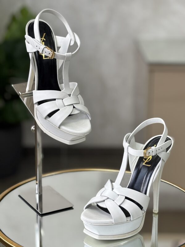 Sandales Saint Laurent Tribute T. 37
