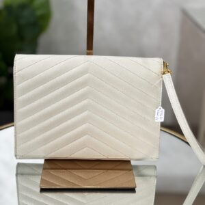 Pochette Saint Laurent