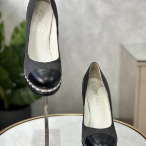 Escarpins Chanel T. 40C